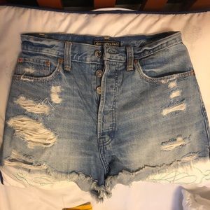 Abercrombie | High-Rise Mom Jeans Simone